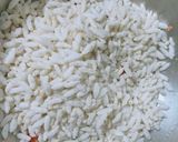 A picture of step 3 of Papad chat.