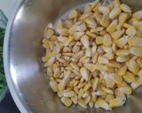 A picture of step 1 of Winter Colourful Salad.