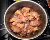 Foto del paso 3 de la receta: Costilla de Puerco en Salsa de Chile Hatch con Nopales