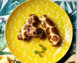 Foto langkah ke 15 dari resep Tokyo Banana Chocolate Roll Cake.