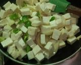 A picture of step 6 of Paneer Makhani.