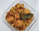 Foto langkah ke 3 dari resep Telur kentang sambal Ebi.