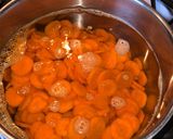 A picture of step 1 of Seared carrots.