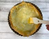 A picture of step 2 of Delicious Quiche with Shiitake Powder.