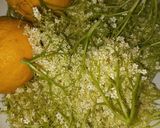 Bodzaszörp cukorral vagy édesítővel recept fázis 3 fotója
