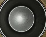 Foto langkah ke 7 dari resep Bolu simple rice cooker.