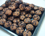 Foto langkah ke 7 dari resep Muffin Chocochips .