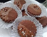 صورة لخطوة 11 من وصفة حلوى جافة بالكاكاو وكريمة الميرانغ meringue