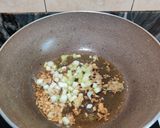 A picture of step 3 of Dry Schezwan Paneer.