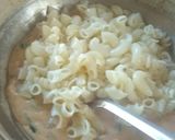 વ્હાઈટ ગ્રેવીપાસ્તા(White Gravy pasta recipe in Gujarati) રેસીપી સ્ટેપ5ફોટો