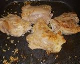 Foto del paso 1 de la receta: Pollo con Arroz amarillo