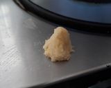 A picture of step 5 of Ribbon Pakodas.