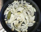 Foto del paso 1 de la receta: Atún Encebollado en Colorao Impostor