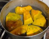 Foto del paso 2 de la receta: Sopa crema de zapallo kabutia