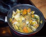 Foto del paso 4 de la receta Cazuela de mejillones y almejas