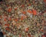 Foto del paso 7 de la receta: Arroz salteado con Chuletas y Vegetales