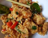 Foto langkah ke 8 dari resep Udang cabai garam.