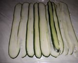 Cukkinibe göngyölt sajtos, répás vagdalthús 🥕 recept fázis 3 fotója