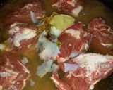 A picture of step 1 of Shredded Lamb with Green Beans and Mashed Potatoes.