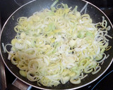 Foto del paso 2 de la receta: Creps de puerro y jamón York