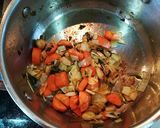 Foto del paso 2 de la receta: Pollo a la jardinera con cerveza