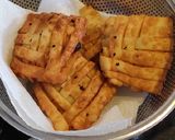 A picture of step 5 of Dates Mat Samosa.