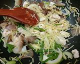 รูปขั้นตอนการทำที่ 2 ของ ไก่ผัดขิง