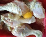 Foto langkah ke 2 dari resep 7.2. Ayam Goreng Tepung ala Arni_Munawati.