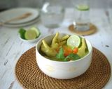 Foto langkah ke 3 dari resep Ceker Ayam Bumbu Kuning, Bisa Untuk Anak.
