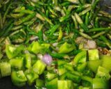 Foto langkah ke 3 dari resep Tumis cumi cabe ijo.