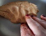गेहूं आटे की तिकोनी मठरी रेसिपी चरण 3 फोटो