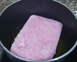 A picture of step 3 of Onion stew.
