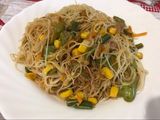 Spaghetti di riso con verdure