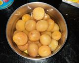 A picture of step 1 of Apricot & custard fruits shots.