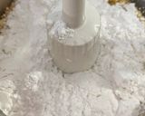 A picture of step 5 of Almond Marzipan Balls.
