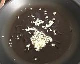 Foto del paso 1 de la receta: Pollo al curry con arroz integral