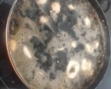 Foto del paso 4 de la receta: Arroz negro con chipirones