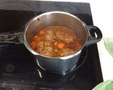 Foto del paso 7 de la receta: Carrilleras de cerdo al vino tinto en la olla exprés WMF