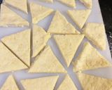 Foto del paso 3 de la receta: Scons de queso (tipo Starbucks)En 1 paso y sin huevo. INCREÍBLES