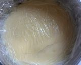 Une image de l'étape 1 de Brioche aux raisins.