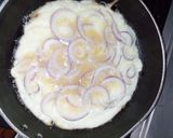 A picture of step 2 of Onion eggs#author marathon.