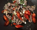Foto langkah ke 7 dari resep Daging Sapi Lada Hitam.