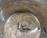 A picture of step 2 of Poppy seed semolina halwa.