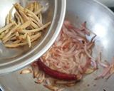 A picture of step 4 of Lucknowi Shahi Mash ki Dal.