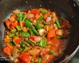 शेजवान हाका नूडल्स (schezwan recipe in marathi) रेसिपी स्टेप 3 फोटो