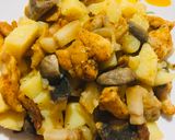 Pikáns Húsos-gombás-krumpli(Saslik újragondolva…) recept fázis 2 fotója