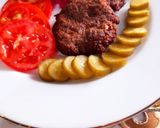 عکس مرحله 3 از دستور همبرگر خونگی (مخلوط گوشت و سویا)