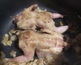 Foto del paso 2 de la receta: Codornices al vino tinto y arándanos