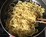 Foto del paso 4 de la receta: La yakisoba 〜fideos frito estilo japonés 〜
