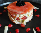 Foto del paso 4 de la receta: Timbal de salmón con ensalada de col y manzana